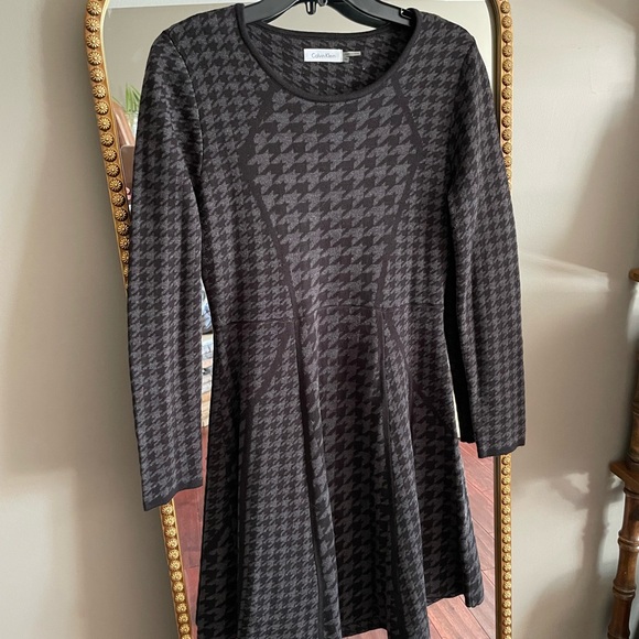 Calvin Klein Black Houndstooth Dress- size medium - Picture 1 of 5